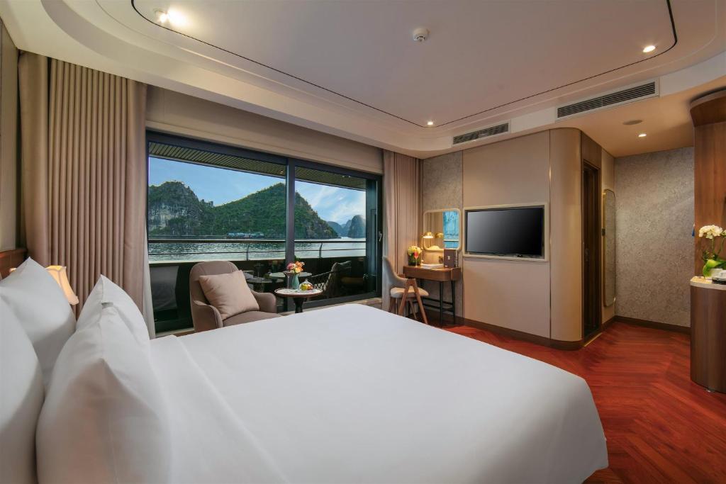 Halong Calista Cruise Halong Calista Cruise